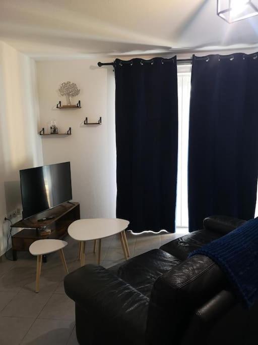 T2 Avec Jardin Proche Aeroport, Airbus, Meet Appartement Daux Buitenkant foto
